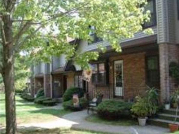 434 Bradley Ave