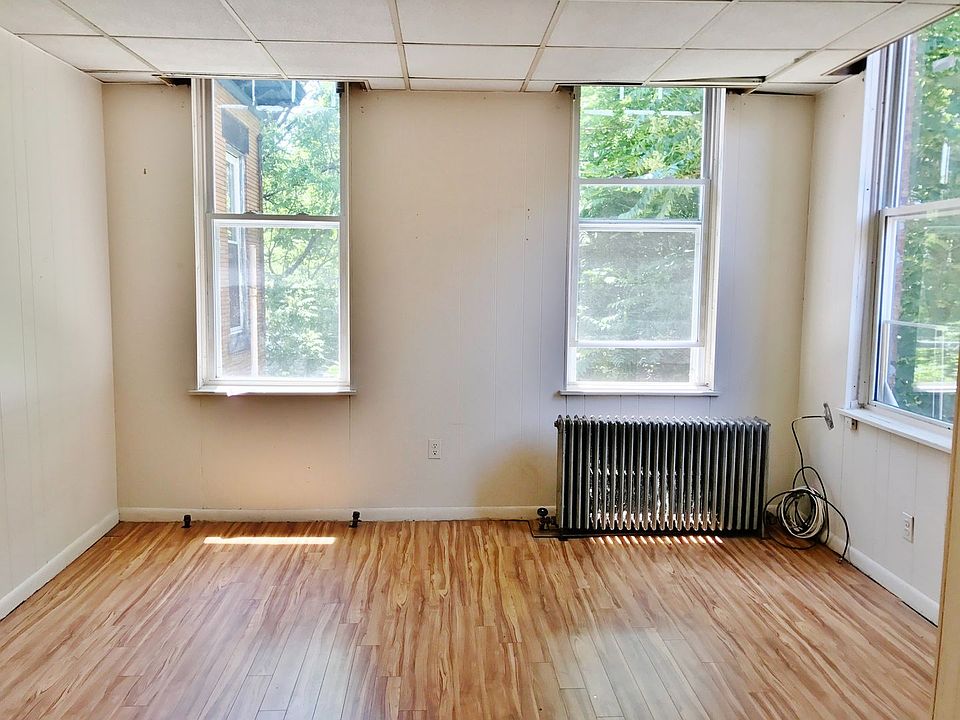 2nd image of 5548 Forbes Ave APT 7