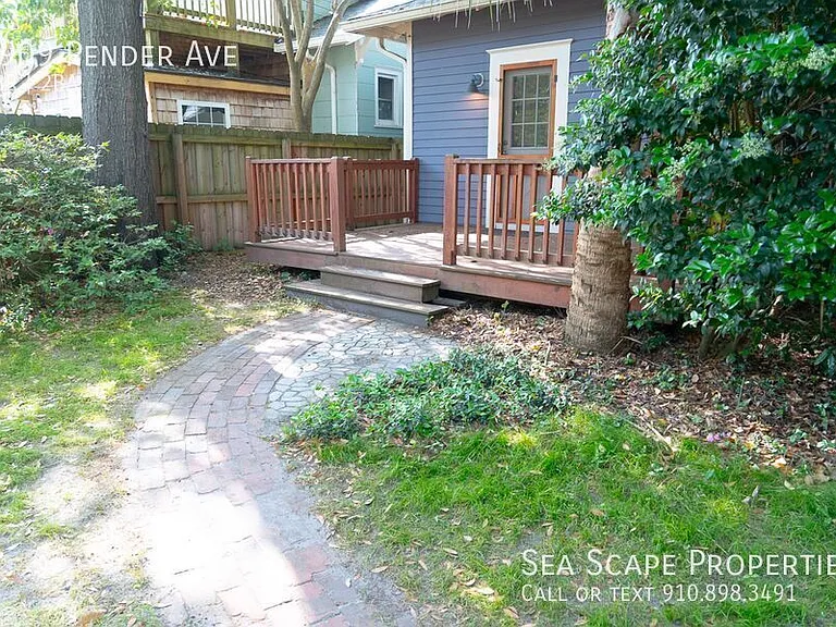 1909 Pender Ave — Photo 42