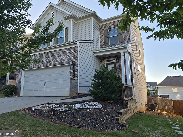1506 Charcoal Ives Rd — Photo 33