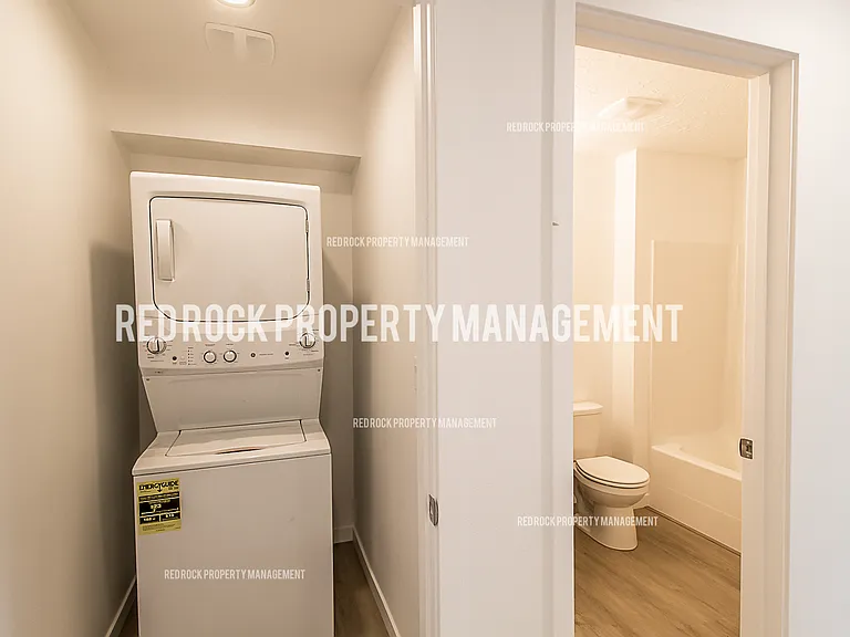 1118 N Davis Ln — Photo 14