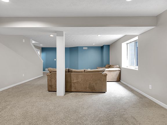 4th image of 11124 Deer Valley Dr