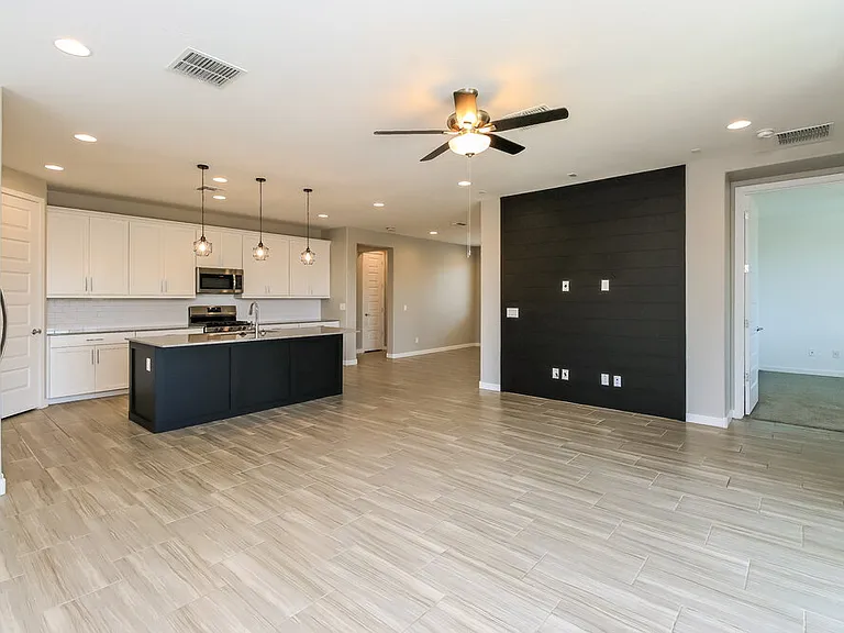 21059 E Estrella Rd — Photo 4