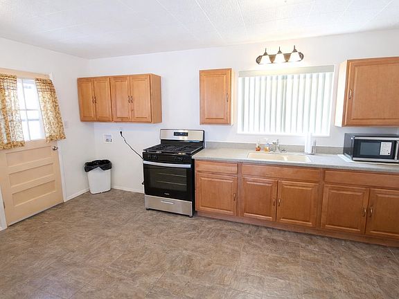 5th image of 1604 Bellamah Dr