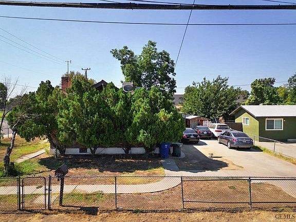 4th image of 901 6th St