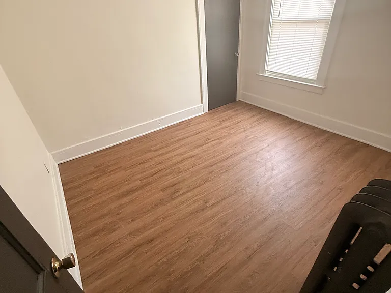 13004 Evergreen Ave — Photo 12