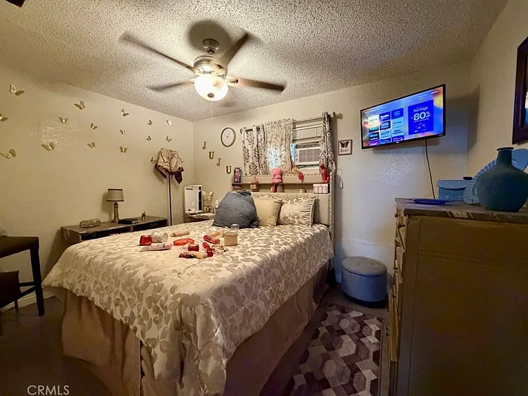 313 Maxine Ave — Photo 5