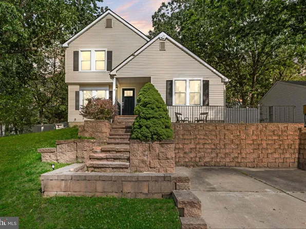 4 Prospect Ct, Sicklerville, NJ 08081