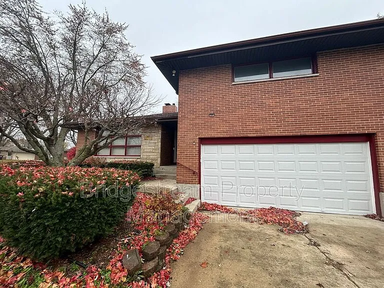 7201 McKenna Pl — Photo 1