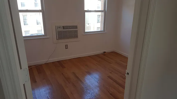 Rented by Tri Boro Terrace Realty | media 13