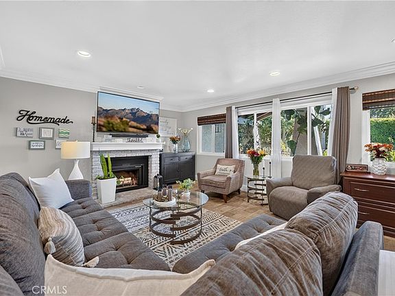 5th image of 10225 60th St
