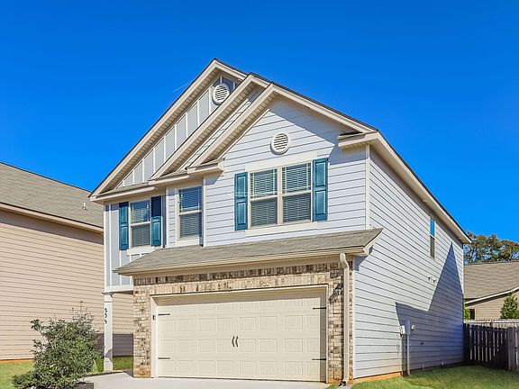 2nd image of 235 Leland Ln