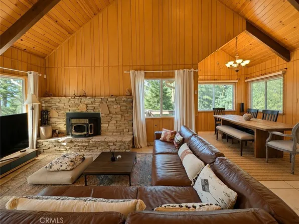 15312 Juniper Ct, Pine Mountain Club, CA 93222