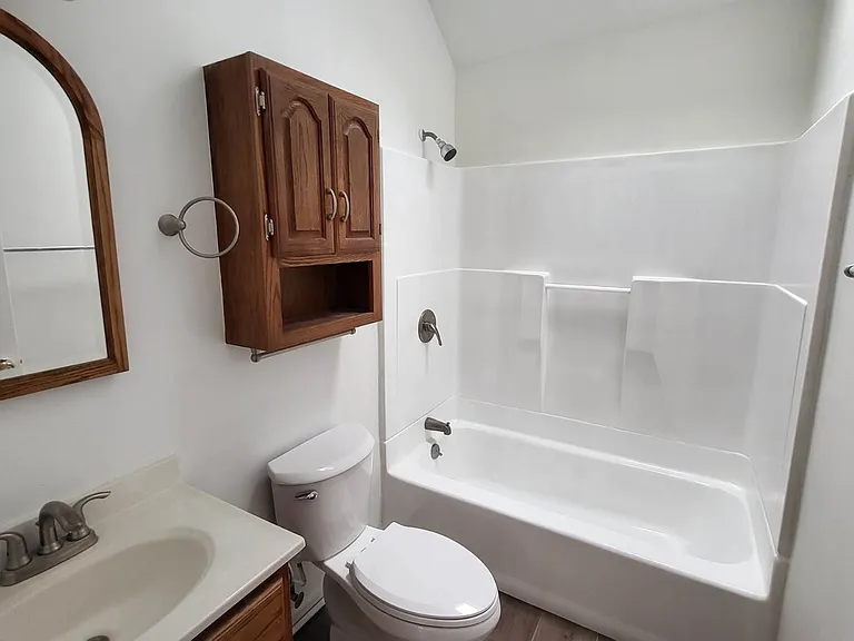 19 Friendship Ln — Photo 11