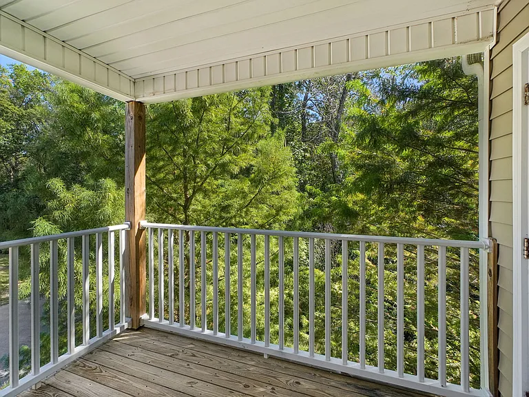 Summerlyn Cottages — Photo 22