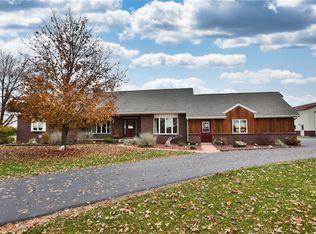 4171 E Lake Rd, Geneva, NY 14456