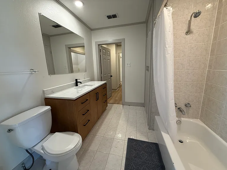 1002 S Glenwood Blvd — Photo 37