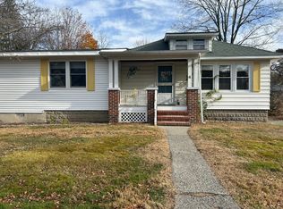 4 Aberdeen Rd, Cortlandt Manor, NY 10567