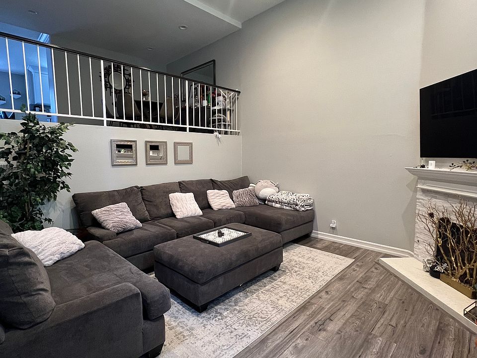1st image of 26130 Alizia Canyon Dr