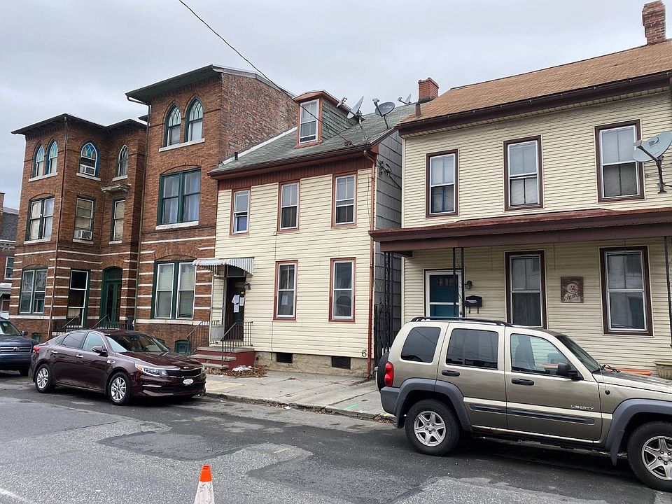 2nd image of 639 Walnut St