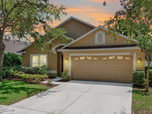 1924 Sean Wood Cir, Brandon, FL 33510