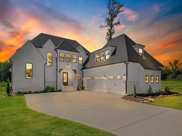 6112 Morning Glory Dr, Raleigh, NC 27603