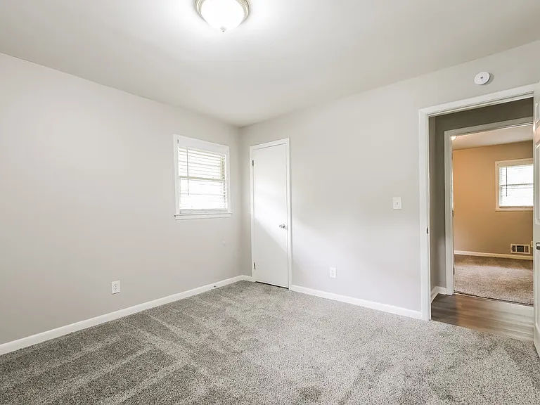 2842 Zane Grey Dr SE — Photo 16