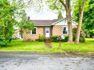 9 Aarons Pl, Easton, PA 18040