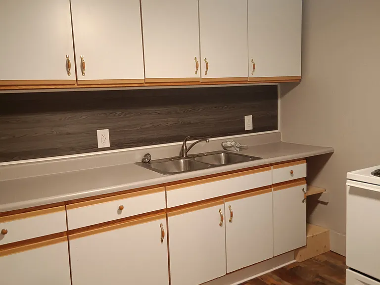 822 Jefferson Ave — Photo 3