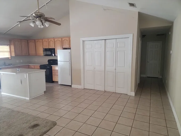 387 Denison Dr — Photo 11