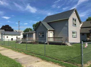1702 Roosevelt St, Clinton, IA 52732