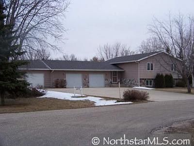 1st image of 2209 Woodland Park Dr NE