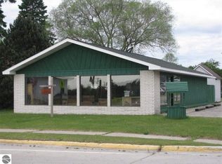 508 S Bullock St, Whittemore, MI 48770