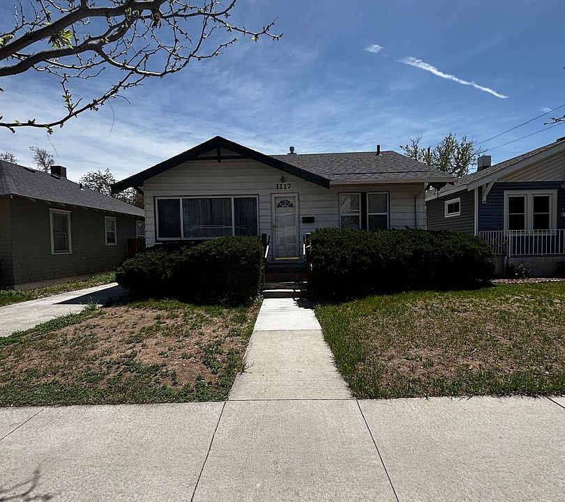 1st image of 1117 W 31st St
