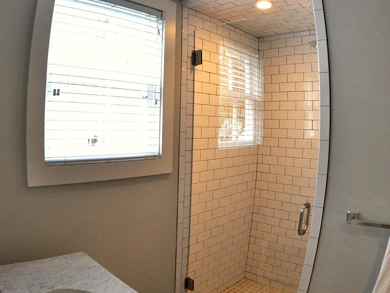 33 Bogard St — Photo 8