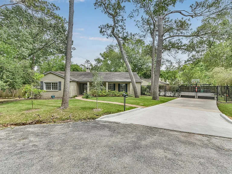 12431 Broken Bough Dr — Photo 49