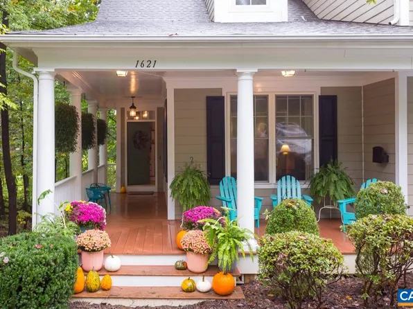 1621 Brandywine Dr, Charlottesville, VA 22901