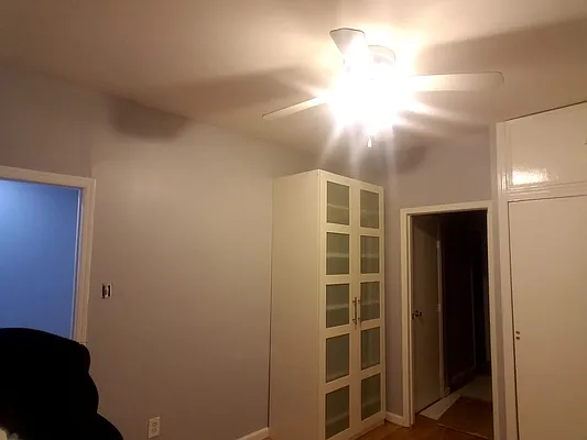 Rented by Nooklyn NYC LLC | media 6