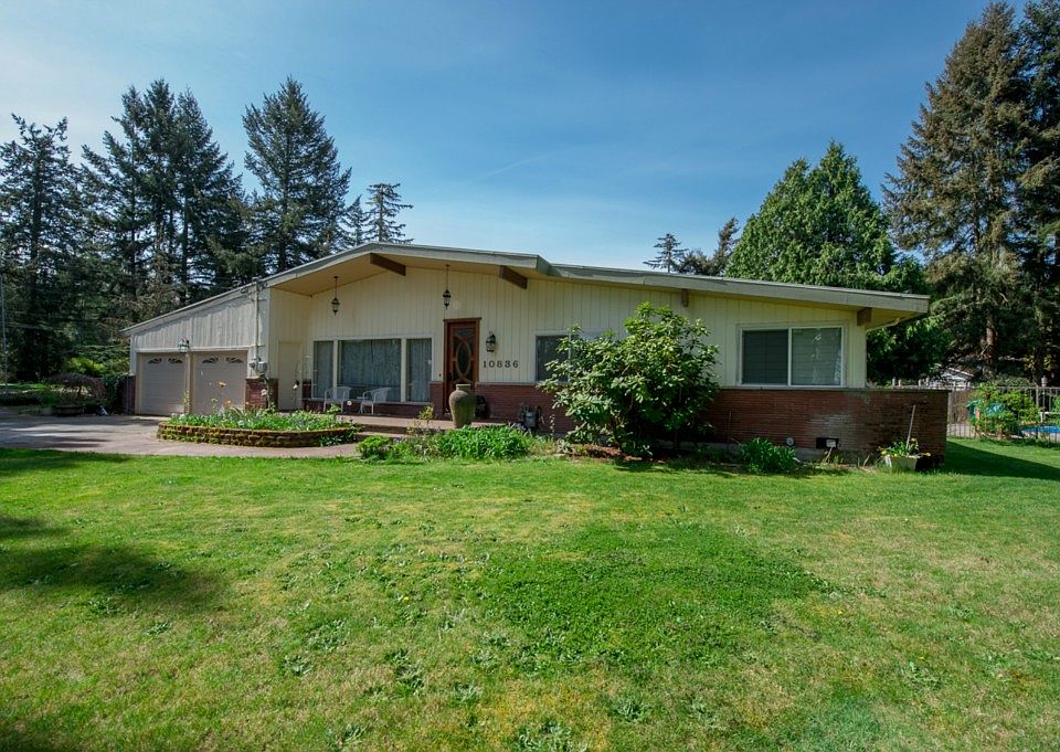 1st image of 10836 Lake Steilacoom Dr SW