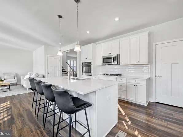 2926 Quarry Cir, Odenton, MD 21113