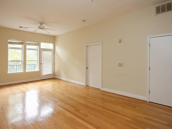 5th image of 1633 N Colonial Ter APT 104