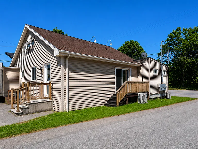 6 Seaview Ave — Photo 1
