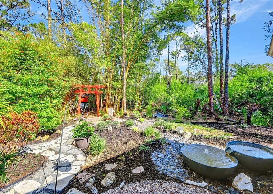 1st image of 25334 Pinson DR