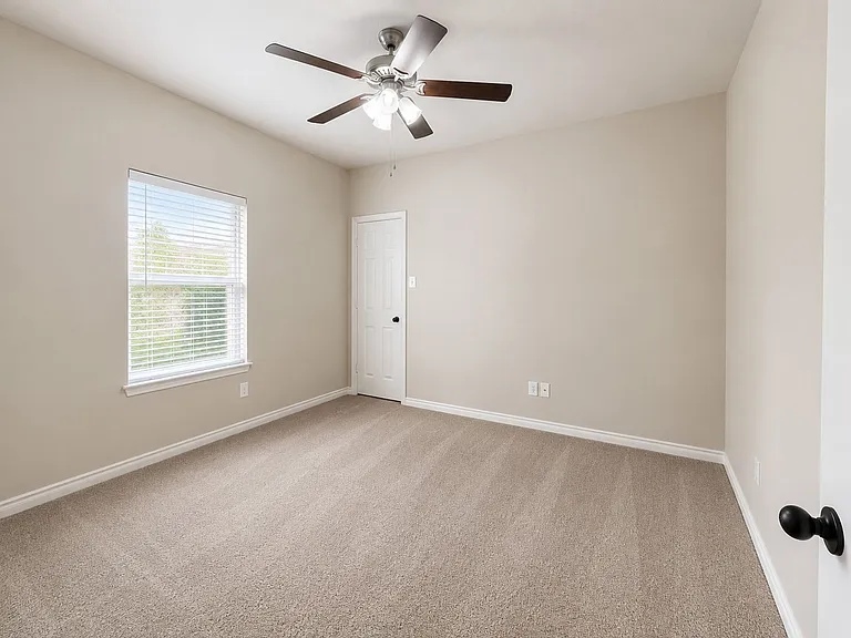 1510-1512 Piedmont Dr — Photo 6