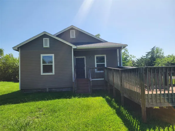2510 24th St, Dickinson, TX 77539