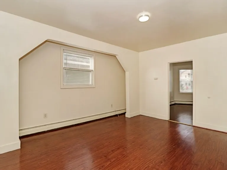 256 S Clinton St #2 — Photo 4