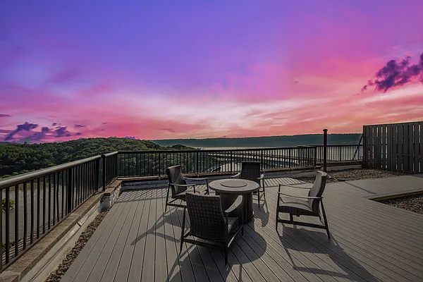 2287 Johnson Avenue #17J