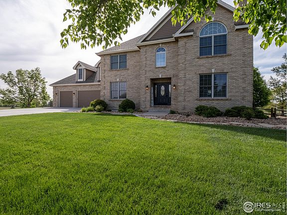 3rd image of 5920 Highland Hills Cir