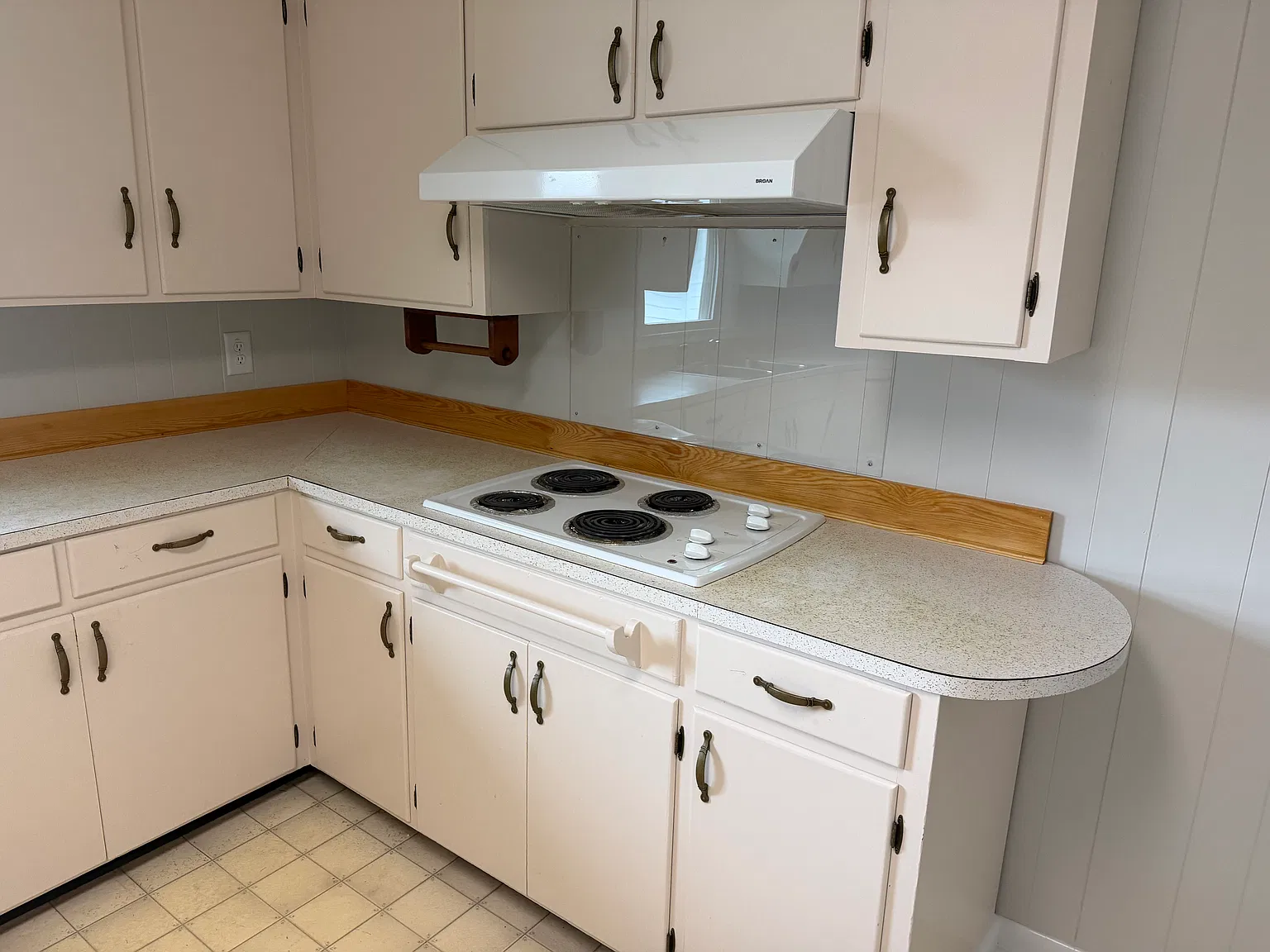 3 bed, 1200 sqft, $1,500 — Photo 3