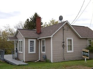 2015 5th Ave, Norway, MI 49870